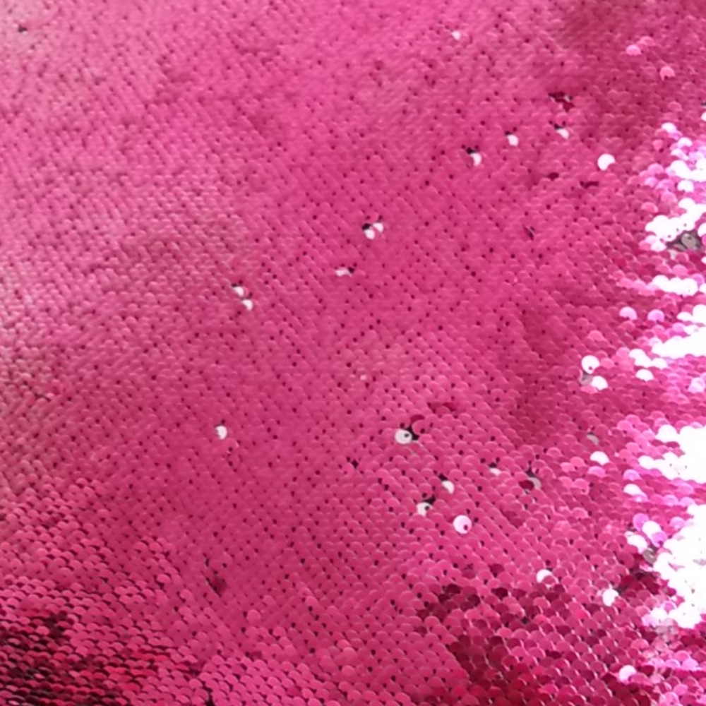 Color changing pillow